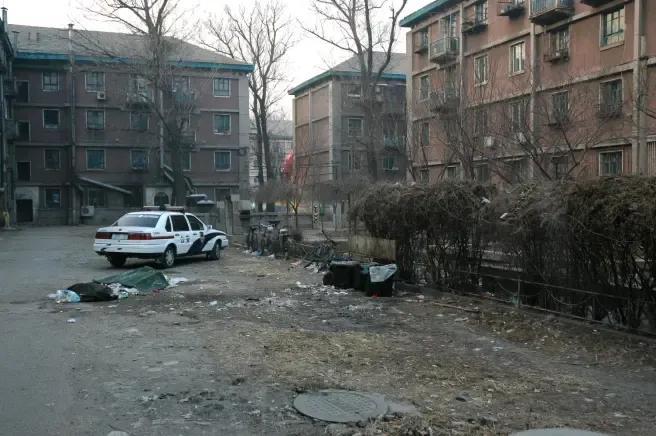 鞍山之旅，钢铁之城的独特魅力探索